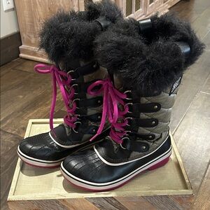 Sorel Black and Pink Winter Boots